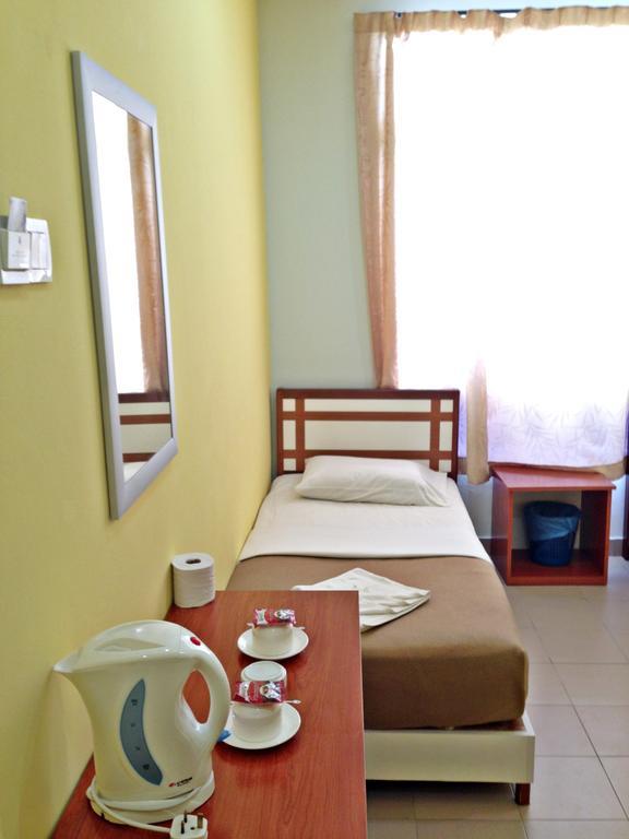 Sakiza View Hotel Mersing Esterno foto